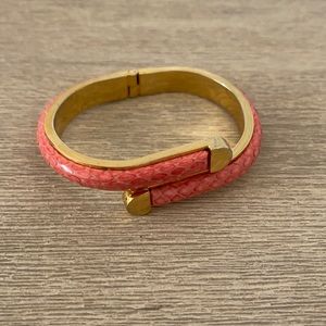 Snake skin Gold bracelet